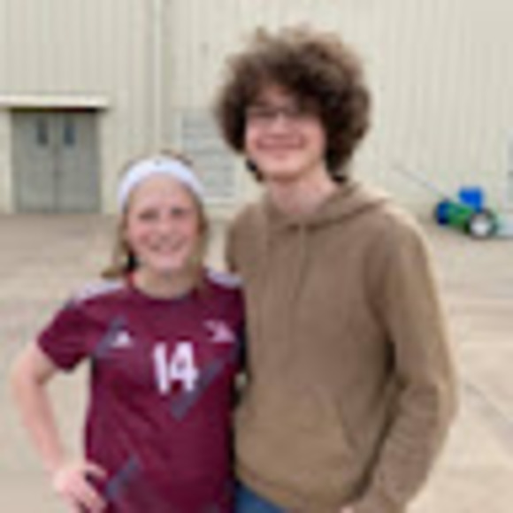 Meet the Posher Other - Meet your Posher, Emilee